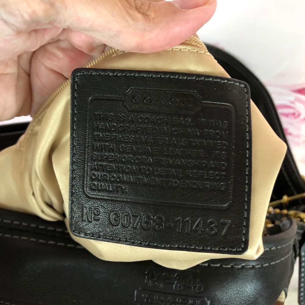 Coach Handbag - Picture 4 of 7
